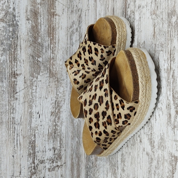Like New Office Girl Leopard Calf Hair Flatform Espadrille Slide Sandal - Picture 8 of 16